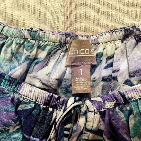 Chico's | Purple and Blue Leaf Print Top | Medium - Picture 6 of 8